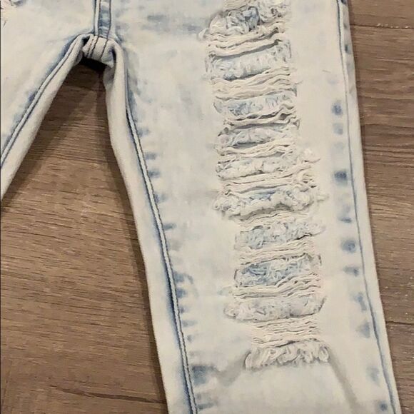 🎉 1 hr sale 🎉Toddle Jeans - Picture 3 of 8
